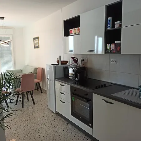 Renata Apartman Zadar