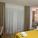 Renata Апартаменты *
